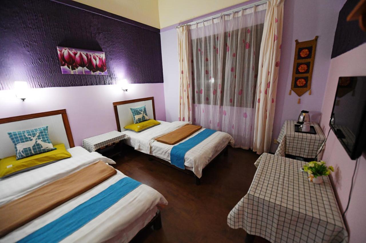 Maple Leaf Inn Lijiang  Bagian luar foto