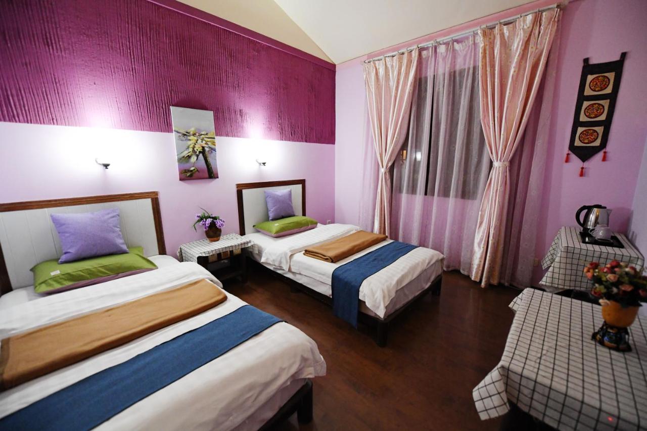 Maple Leaf Inn Lijiang  Bagian luar foto